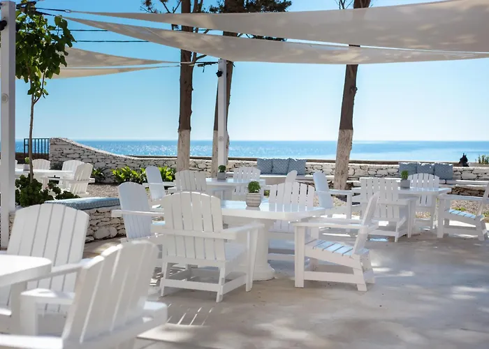 Votsalo Seaside Villa Piso Gialia